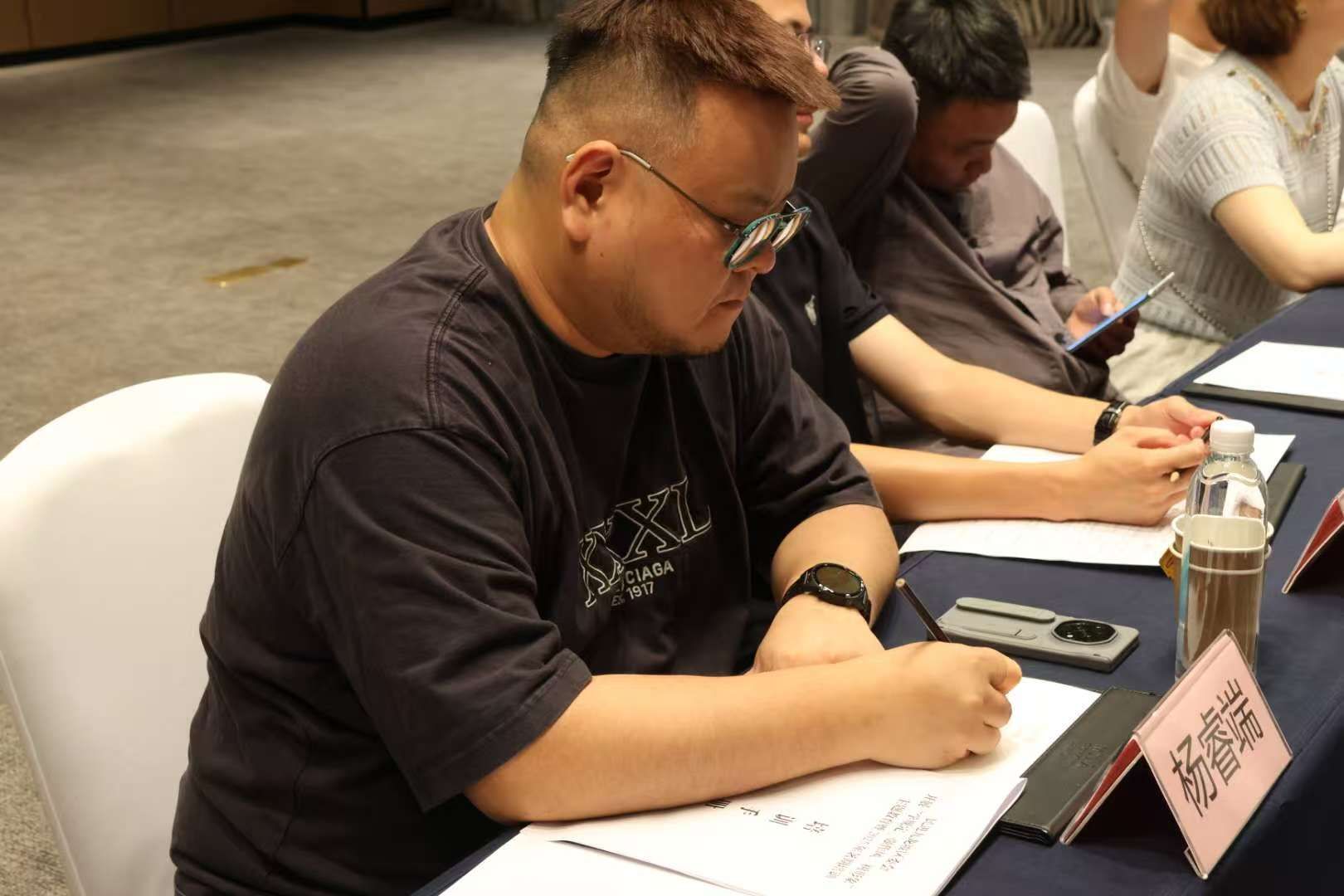 数字媒体学院全媒体党...