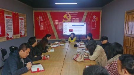 投票选拔示范岗——传...