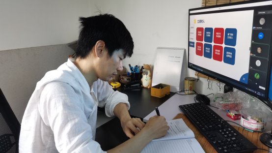 “新思政背景下构建文...