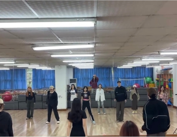 爱乐律动社成功开展“F...