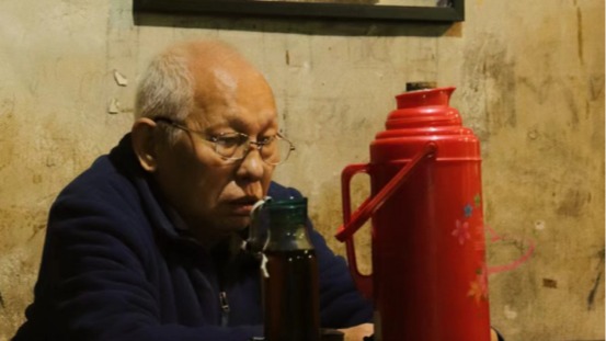 04银奖《望世间》