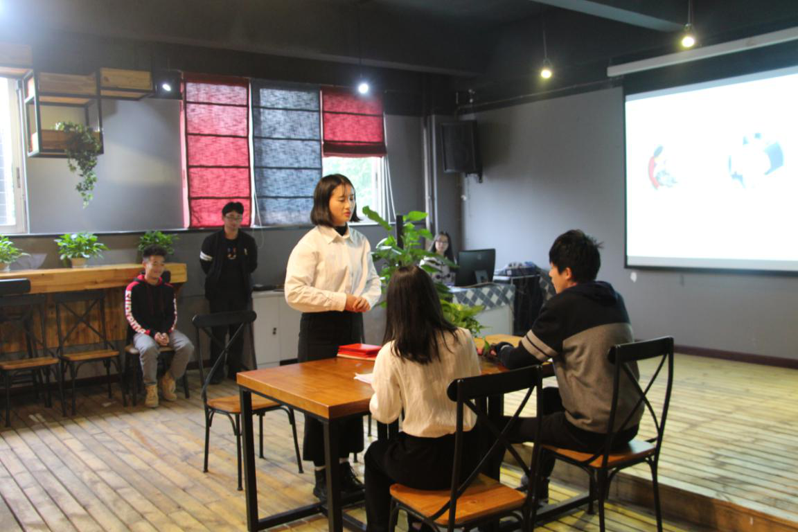 “心理小剧场”主题班会