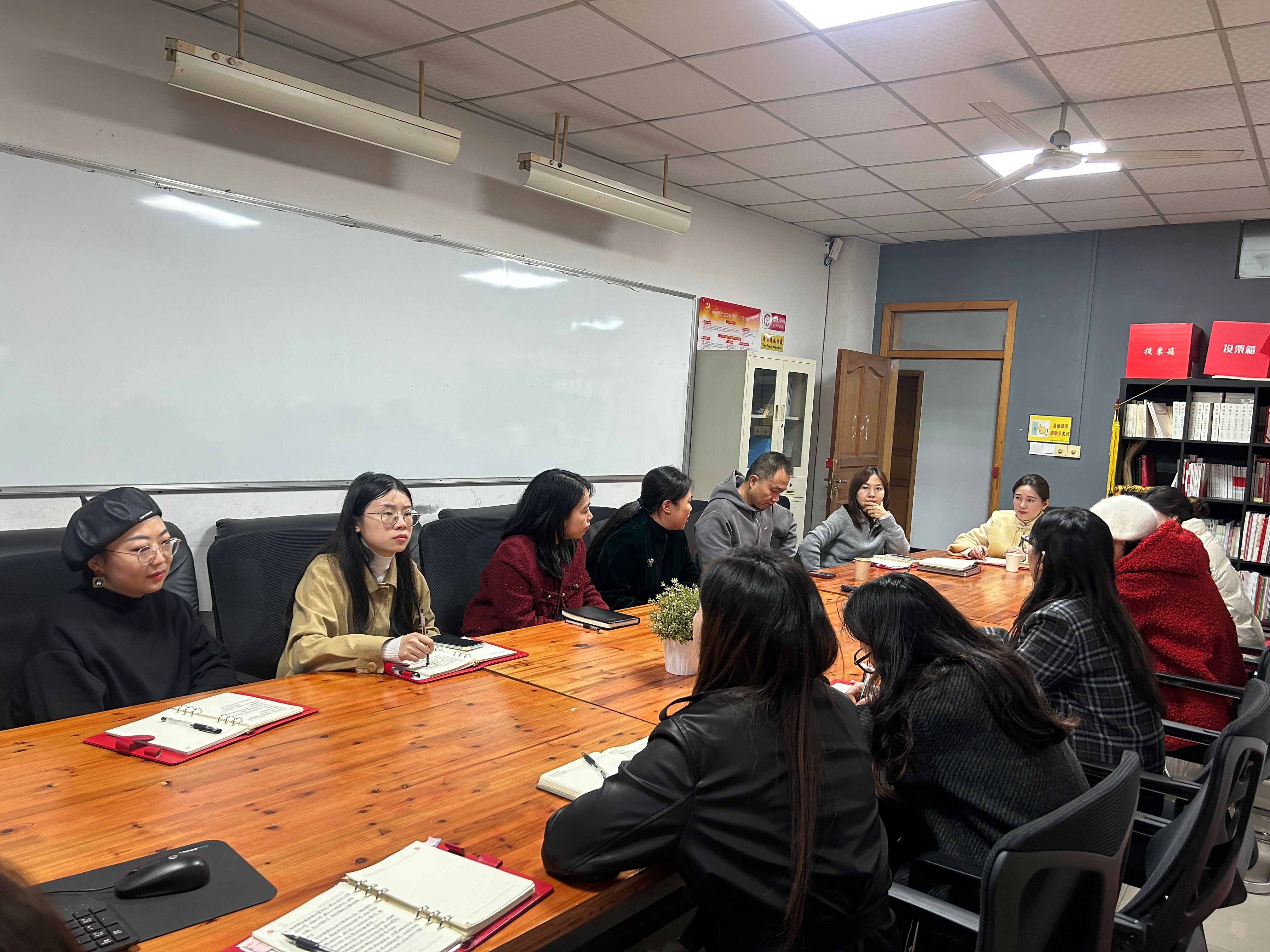 数字媒体学院积极回应...