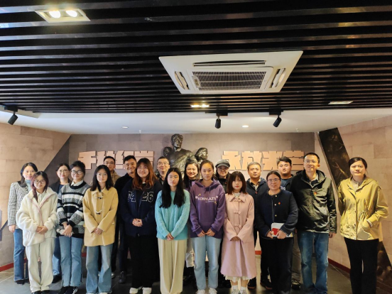 传媒学院设计专业群党...