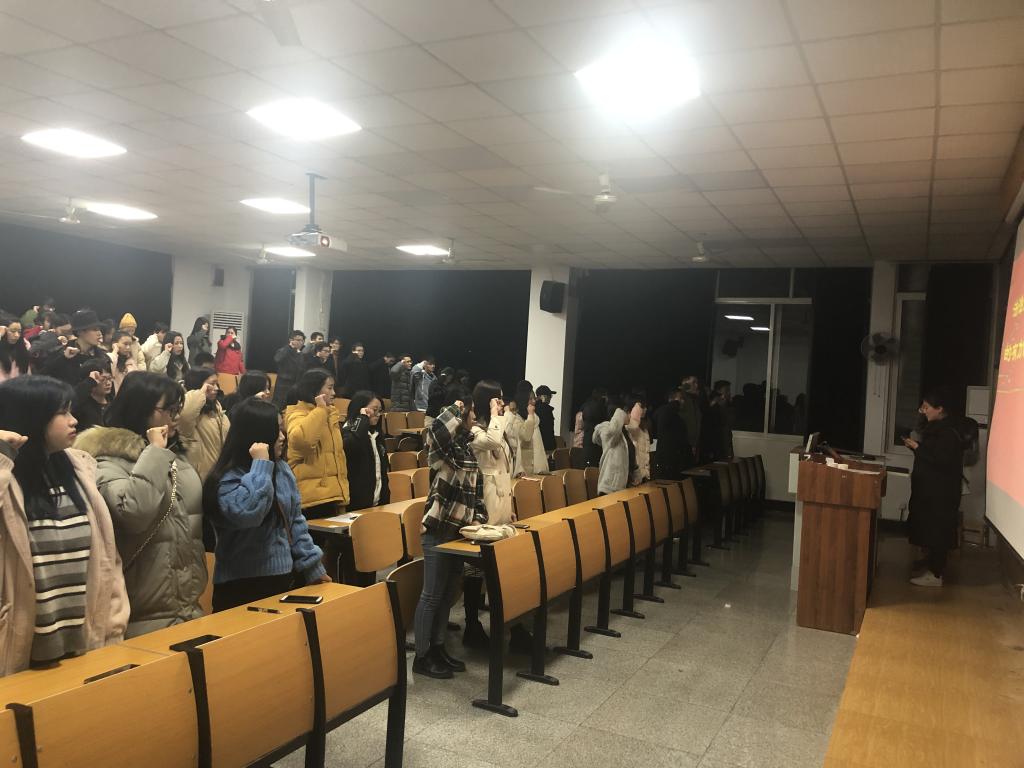 “精彩人生，与法同行...