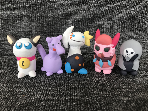 2017级影视动画2班 何...