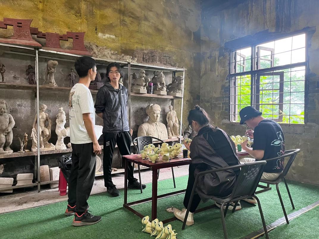 【访企拓岗促就业】环...