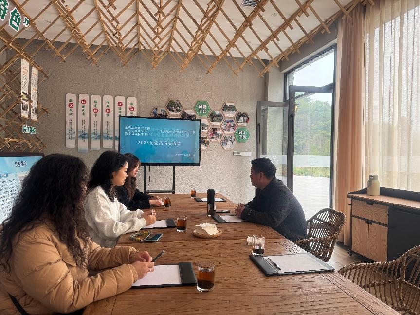 【访企拓岗促就业】数...